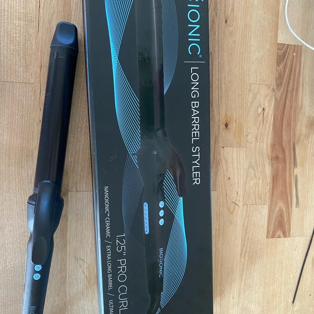 Bioionic 1.25 curling iron king barrell